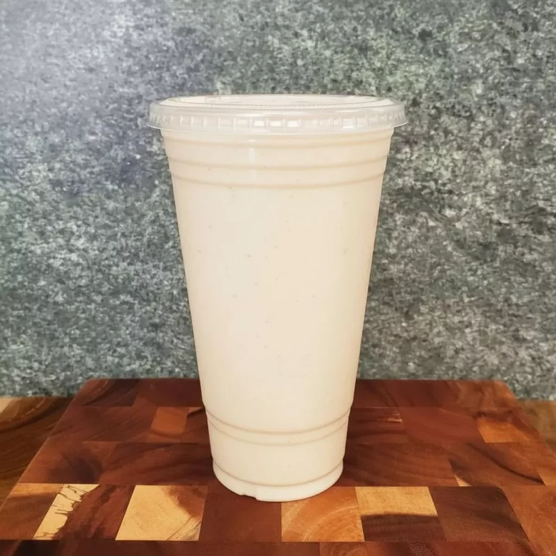 Licuado Plátano 32oz Licuado Plátano 32oz product photo on white background